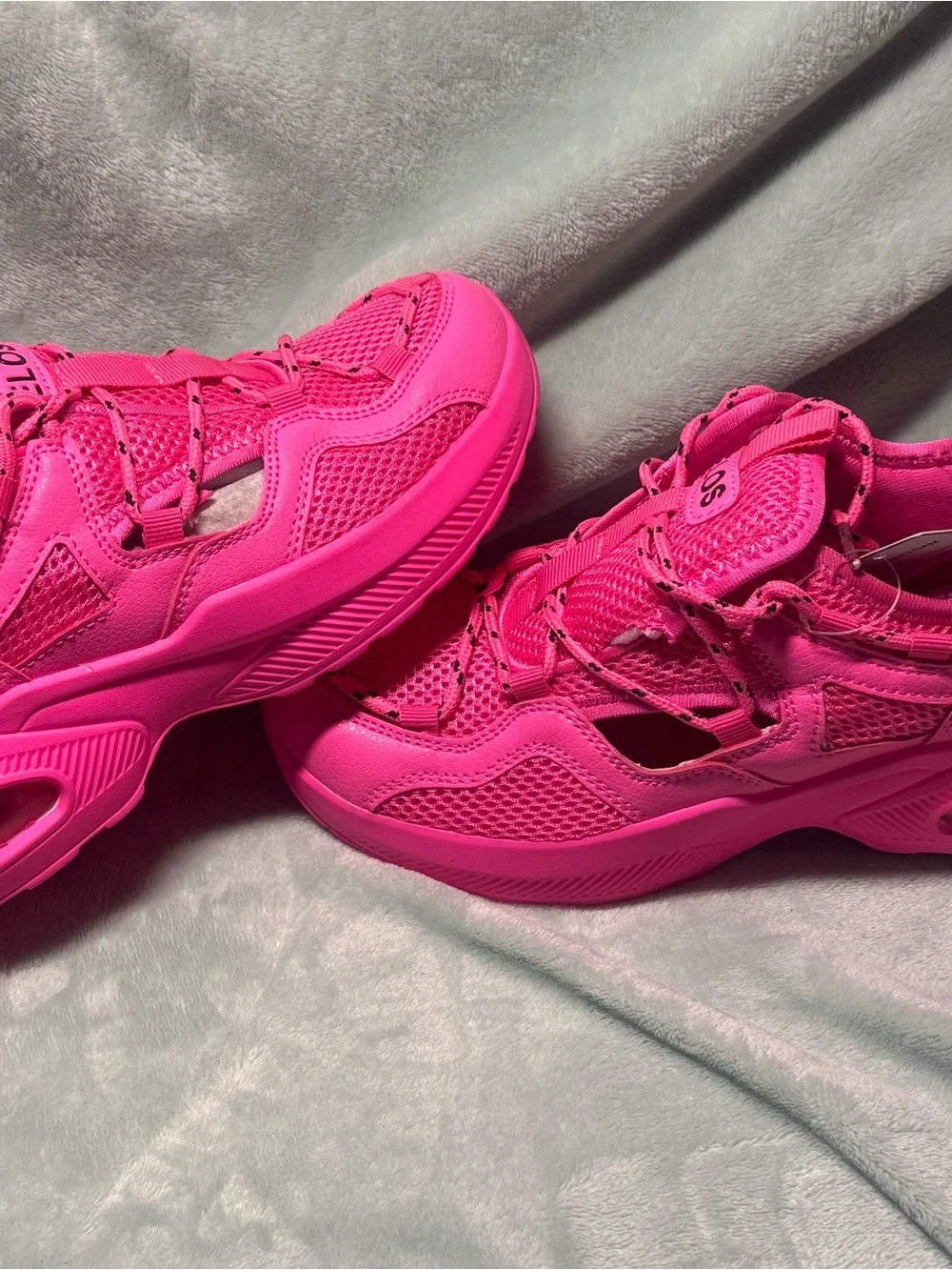 Women's Athletic Sneakers in Bright Pink